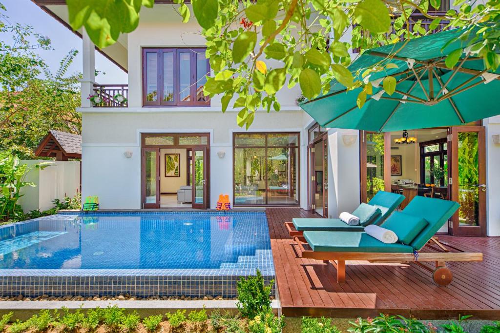 Deluxe Villas in Đà Nẵng Resort reviewdanangnet