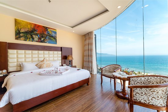 TOP 20+ Khách sạn 4 Sao Gần Biển Mỹ Khê Đà Nẵng